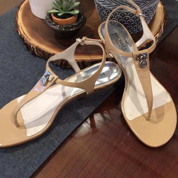 michael kors hamilton thong sandals